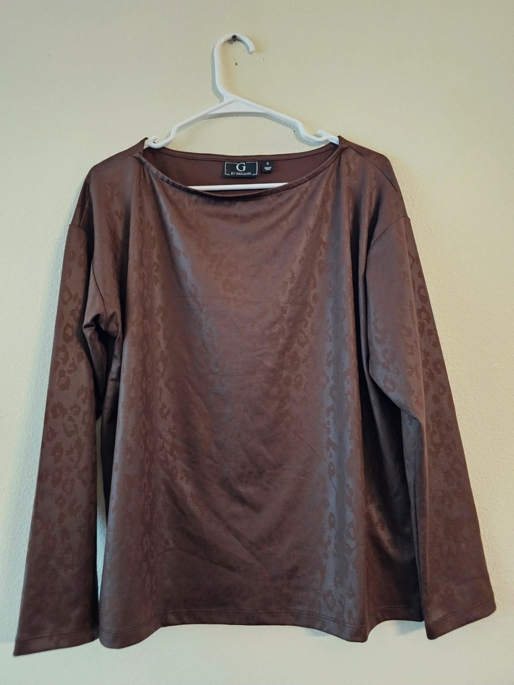 G by Giuliana Brown Long Sleeve Top